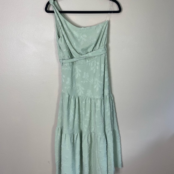 Hyfve Women’s Textured Floral Tiered Sleeveless One Shoulder Midi Dress Medium - Picture 5 of 12